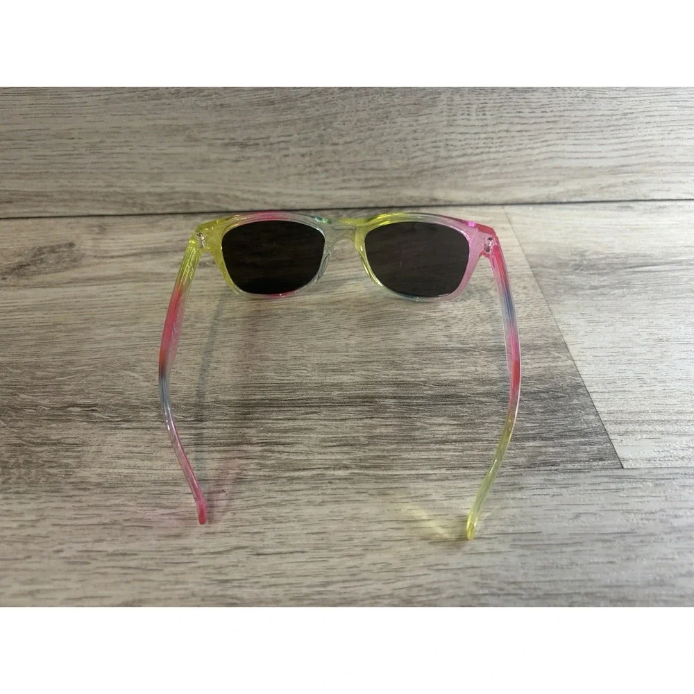 Tommy Bahama Kids Sunglasses Girls Multicolor Ombre Rainbow NMS-15460